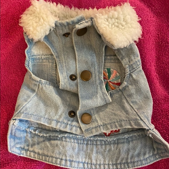 “I believe” Christmas Jean Vest for pets - Picture 7 of 10